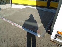 Volvo FL 250 + euro 6 + lift + 12T