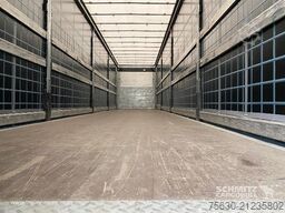 Schmitz Cargobull Semitrailer Curtainsider Standard Hayon