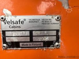 PLATEAU-WECHSELPRITSCHE MIT LOGLIFT 140S INKL. ROTATOR UND GREIFER