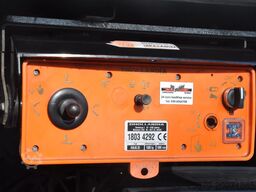 Mercedes-Benz Antos 1933 DOORLAAD-COMBI 300.773km NL-TRUCK