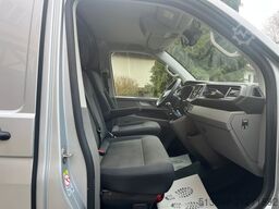 VOLKSWAGEN T6.1 BOTT REGALS. TEMP. SHZ NAVI KLIMA 1.HAND