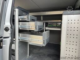 VOLKSWAGEN T6.1 BOTT REGALS. TEMP. SHZ NAVI KLIMA 1.HAND