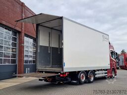 Scania R580 V8 NGS Highline 6x2*4 - Box with sidedoors...