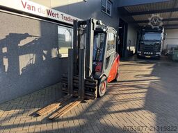 LINDE H30T-01 Triplo 490 Freelift / Sideshift / Vorkversteller LPG 2011