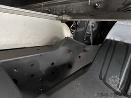 Mercedes-Benz Atego 818 L || Unfall || Koffer m. LBW