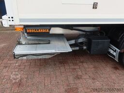 Volvo FL 240 Bakwagen + DHollandia 1500 kg