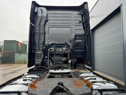 Volvo FH 460 XL / I-Shift / VEB+ / 2 Tanks / TUV: 8-2...