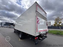 DAF LF 320 Sleeper Cab Koffer mit LBW Automatik AHK