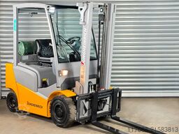 Jungheinrich TFG 320 - Service Neu - nur 2508 Std. KUBOTA MOTOR