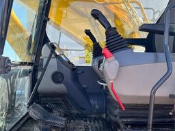 Komatsu HB365NLC-3