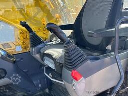 Komatsu HB365NLC-3