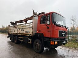 MAN 26.322 / 6x4 / Kran Atlas