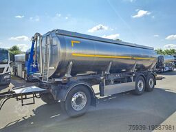 Edelstahltankanhänger - 3 Kammern - ISOLIERT