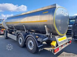 Edelstahltankanhänger - 3 Kammern - ISOLIERT