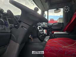 Iveco STRALIS 260D36 GRU E SCARRABILE ADR