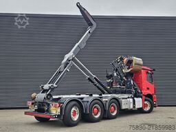 Mercedes-Benz AROCS 3645 8x4 / HIAB Z KRAAN + HAAKARM
