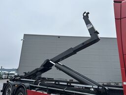 Volvo FH 460 Globetrotter / VDL Hooklift 25 Ton / 745...