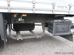 Schmitz Cargobull SCS 24 Liftachse P-Kasten Getränkezertifikat