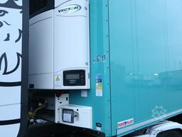 Schmitz Cargobull SKO 24 FP60 Carrier Vector 1550 Liftachse