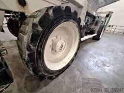 PB S225-24 DS 4X4
