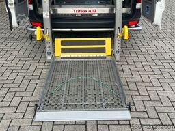 VOLKSWAGEN Crafter 2.0 Tdi 80kw L2H2 9 Sitze + Lift + Klima