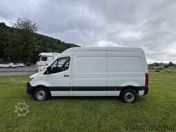 Mercedes-Benz Sprinter III 214 L2H2