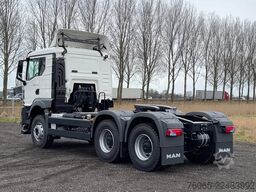 MAN TGS 33.440 BB SA 6x4 Tractor Head (89 units)