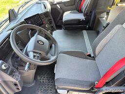 Renault K P6X6 Medium Chassis Cabin (4 units)