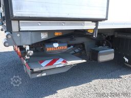 Schmitz Cargobull SKO 24 Doppelstock Thermo King Pharma Ladebordwand