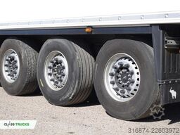 SCHMITZ CARGOBULL Double Deck FP 60 Carrier Vector 1550 Lifting Axle