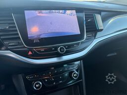 OPEL Astra Sports Tourer Navi Klima Kamera Motor NEU!