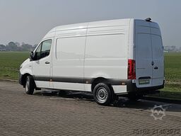 MERCEDES-BENZ ESPRINTER 320