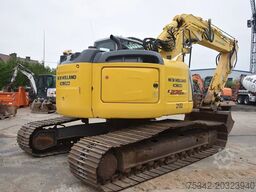 New Holland Kobelco E235B SR-LCT