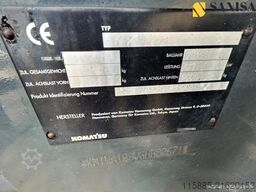 Komatsu WA 320PZ-6/Schaufel/SW/Motor qualmt