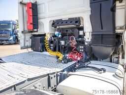 DAF XF 460-6X2-315 000 KM+ ADR