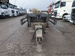 SCHMITZ CARGOBULL ZWF 18, Tandem / Zentralachs , verstellbar,  TÜV