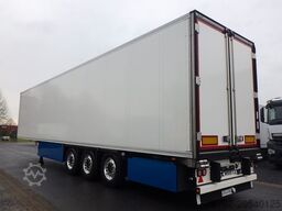 SCHMITZ CARGOBULL SKO 24/L FP 45 Carrier HE 19/Doppelst./Trennwand
