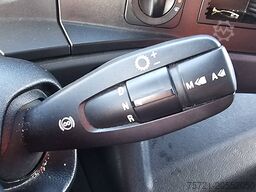 MERCEDES-BENZ ATEGO 1524 TAILLIFT AIRCO