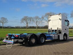 SCANIA S500 6X2*4,folding lift