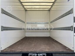 VOLKSWAGEN Crafter 35 *AHK 3,5t* 1.HAND+KAMERA+NAVI (1421)