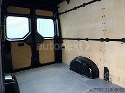 VOLKSWAGEN Crafter 35 Aut. *AHK 3,0t* LED+ACC+Kamera (3930)
