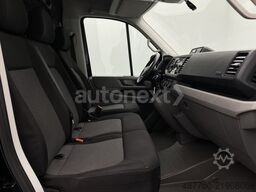 VOLKSWAGEN Crafter 35 Aut. *AHK 3,0t* LED+ACC+Kamera (3930)
