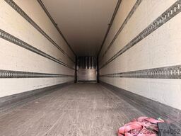 KRONE SZ - Mega Koffer mit Rampenhalterung