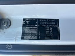 Mercedes-Benz Actros 1845 Gigaspace / Tacho V2 / 391 dkm / Bl...