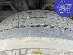 Mercedes-Benz Actros 1842