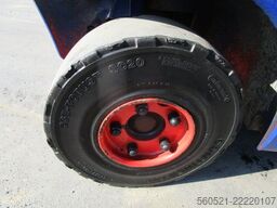 Linde H35D-02 Zinkenversteller + Seitenschieber