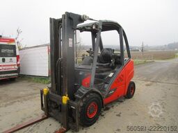 Linde H30D-02 Triplex-Freihub 4,7m Hubhöhe + Seitenschie