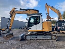 LIEBHERR R914 Compact