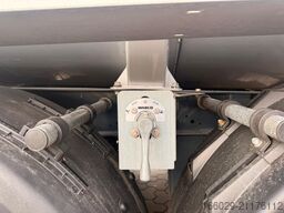 D-TEC Gülletanker SV 2006 BASIC Lenkachse