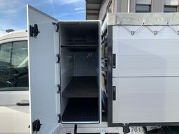 VOLKSWAGEN Crafter 50 3-S-KIPPER GESCHLOSSEN TEMP AHK KLIMA